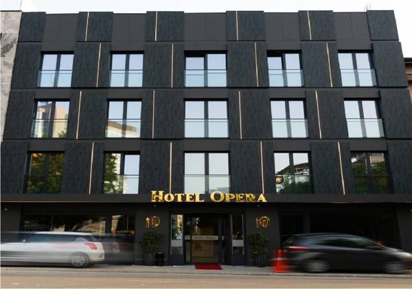 Hotel Opera