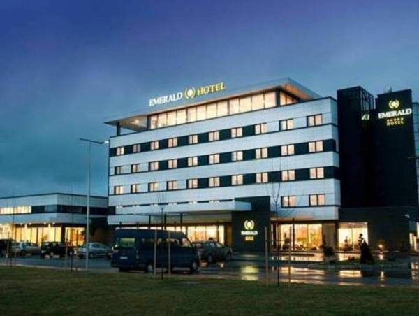 Emerald Hotel