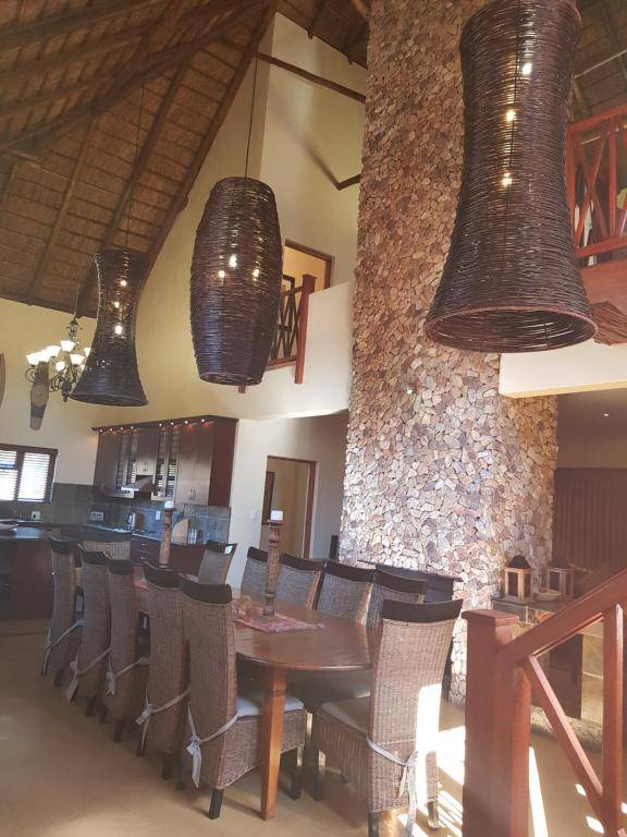 Zebula Golf Estate and Spa - Aardwolf pax 10 Moi Signature Luxury villa