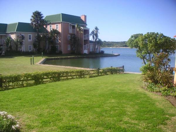 Waterside Living MC03