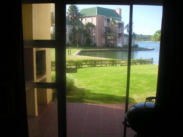 Waterside Living MC03