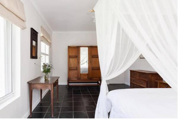 Rozendal Farm Cottage