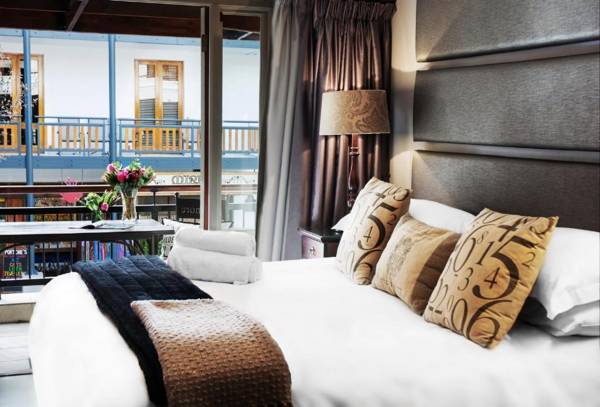 Avemore Jan Cats No 5