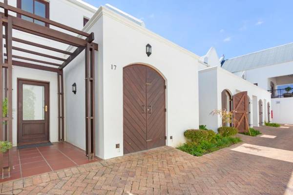 De Zalze Winelands Golf Lodges 17