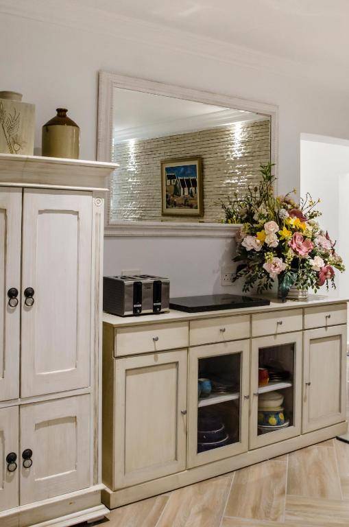 Somerset View Guest House