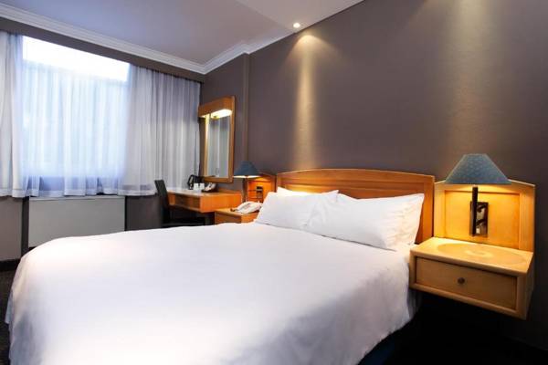 Manhattan Hotel