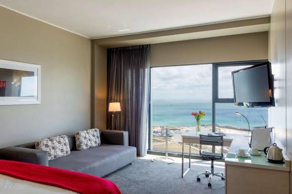 Workspace - Radisson Blu Hotel Port Elizabeth