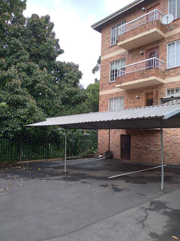 ALL SAINTS ON ROBERTS