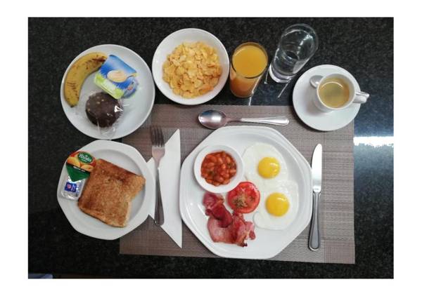 Amigos Bed & Breakfast