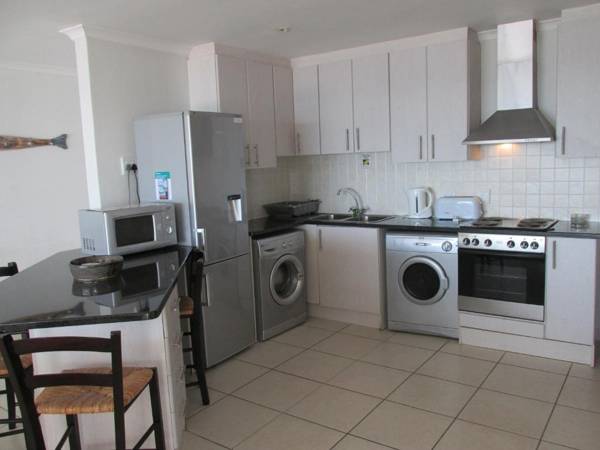 Point Village Accommodation - Linda