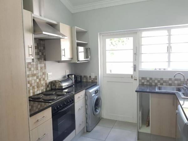 Point Village Accommodation - Uppercross 3