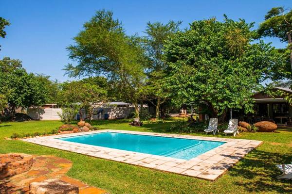 Biweda Nguni Lodge and B&B