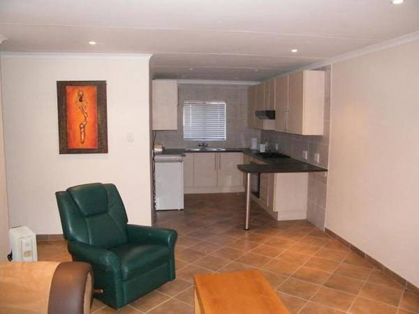 Airport Lodge Guest House