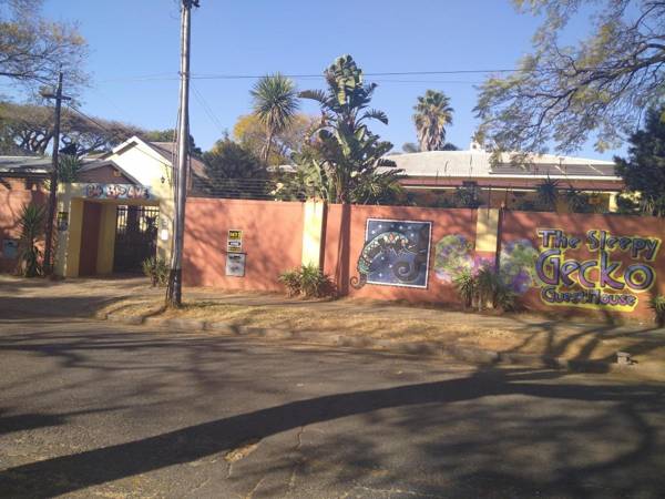 Sleepy Gecko Guest House