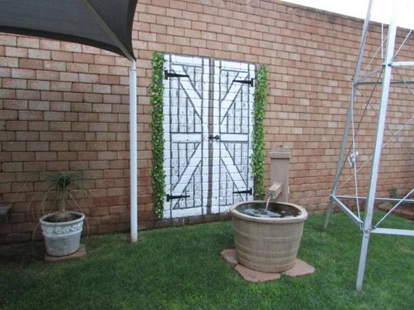 Oppiplot Guest House & Venue