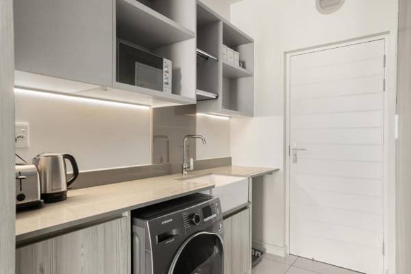 Easy Stay - The Median Rosebank