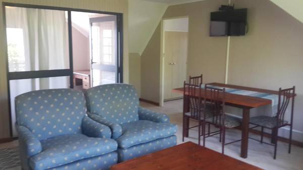 403 Main Road Apartments