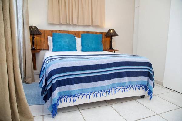 Ansteys Beach Self Catering Apartments