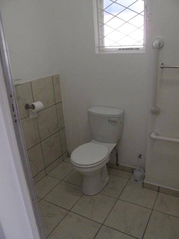 The Crescent Guesthouses - BnB/Self Catering