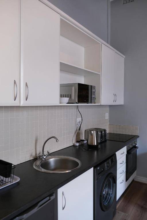 Daddy Long Legs Self Catering Apartments