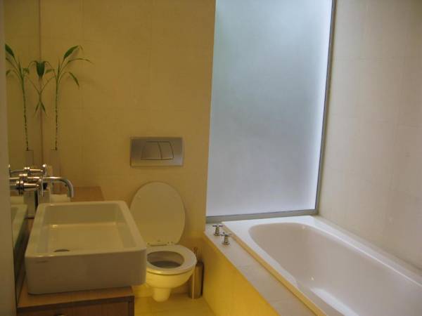 Lion's View Villa & Apartment