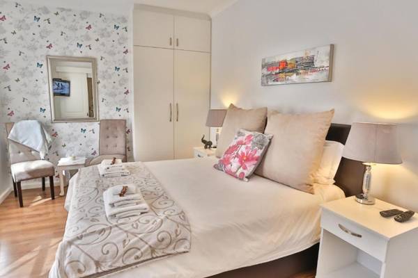 Abington Manor Fish Hoek Guesthouse