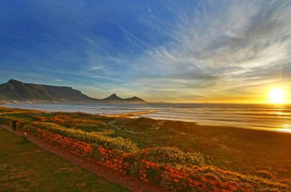 Leisure Bay 207 by HostAgents