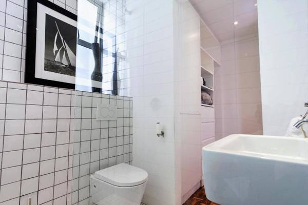 Mouille Point Apartment
