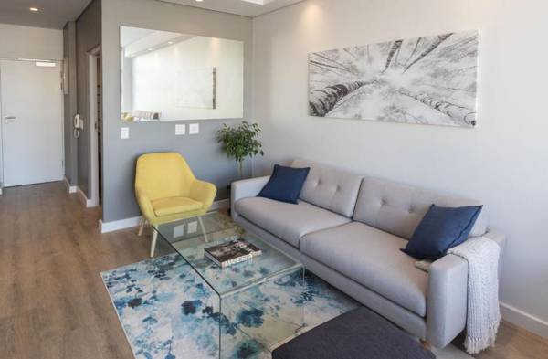 Trendy New York Style Apartment near Table Mountain