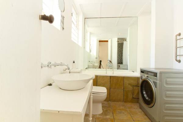 Vredenhof Apartments