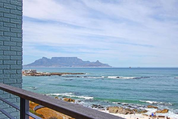 Sand and See 302 by HostAgents