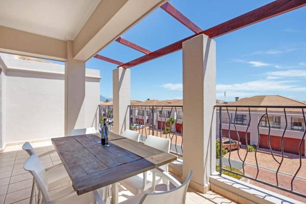 35 Island View by HostAgents