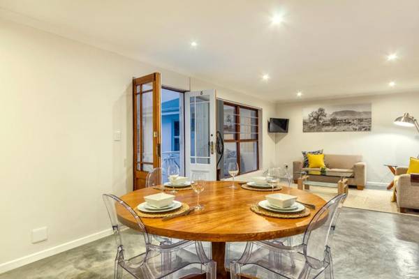 Malgas Views by HostAgents