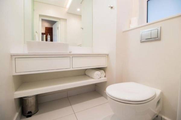 Mouille Point 2 Bedroom