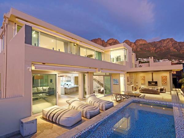 Villa 26 On First - Camps Bay