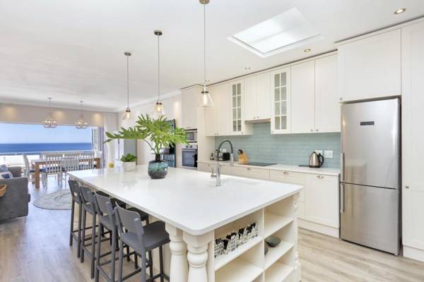 Summer Place - Camps Bay