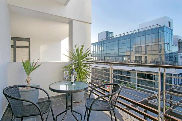 Eden on the Bay 117 by HostAgents