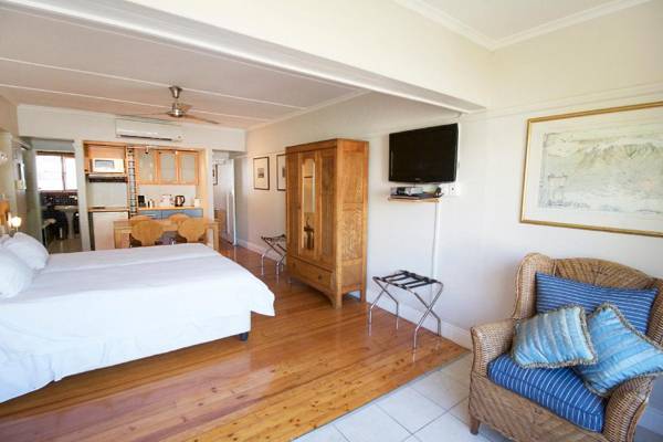 Studio On the Beach in Camps Bay
