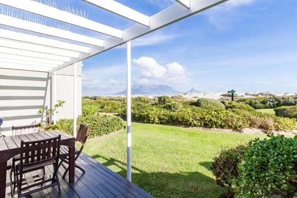 Dolphin Beach E35 by HostAgents