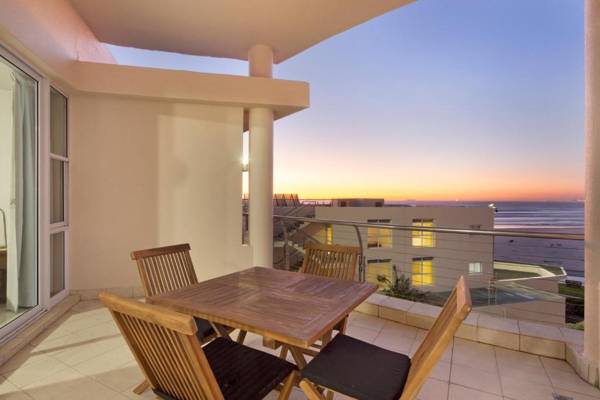 Lagoon Beach 302A by HostAgents