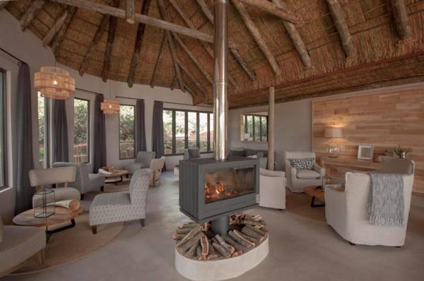 Bukela Game Lodge - Amakhala Game Reserve