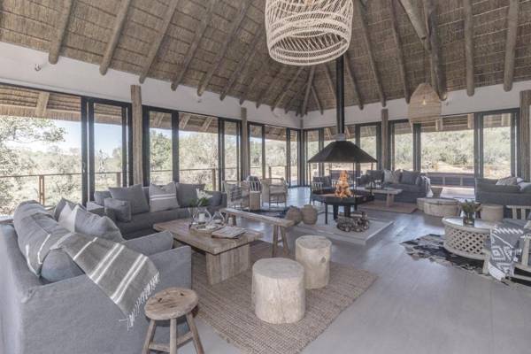 Barefoot Addo Elephant Lodge