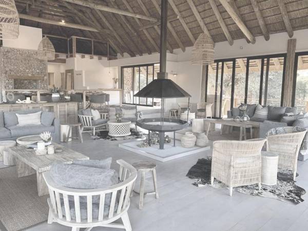 Barefoot Addo Elephant Lodge