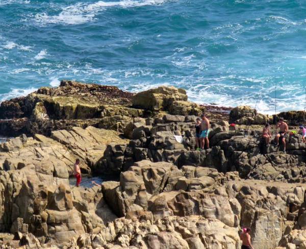 Farmhouse On The Rocks