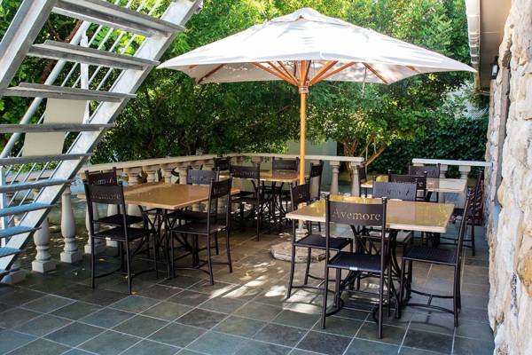 Avemore at 6 Johan Island