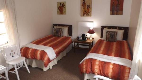 Thatchings Guest House