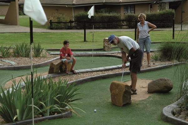 Fairways Drakensberg