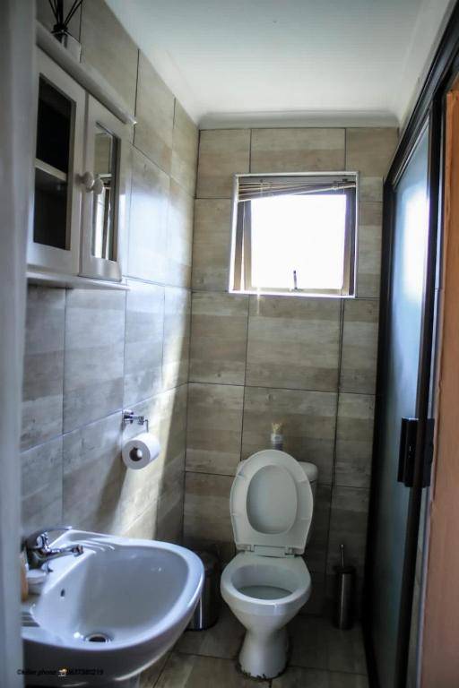 Thavhani Guest House