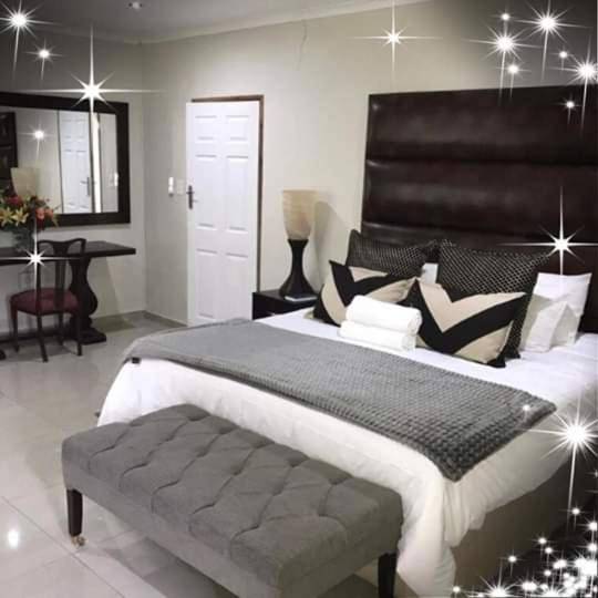 Black Horses Lodge & Conferencing