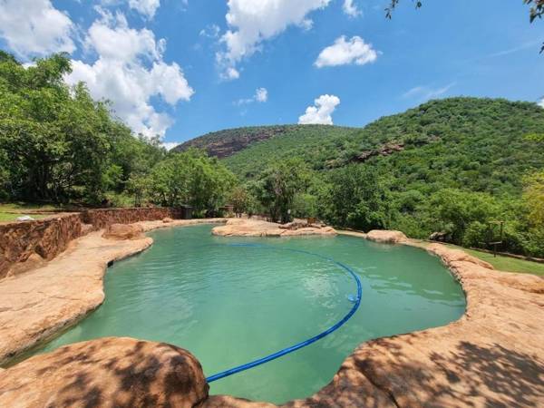 Waterfall Safari Lodge